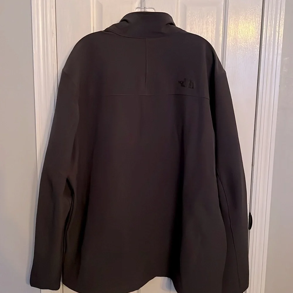 The Northface Windfall men’s 2XL gray jacket